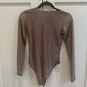 SKIMS Shimmer Long Sleeve Bodysuit - Umber Color - NEVER WORN - New without tags